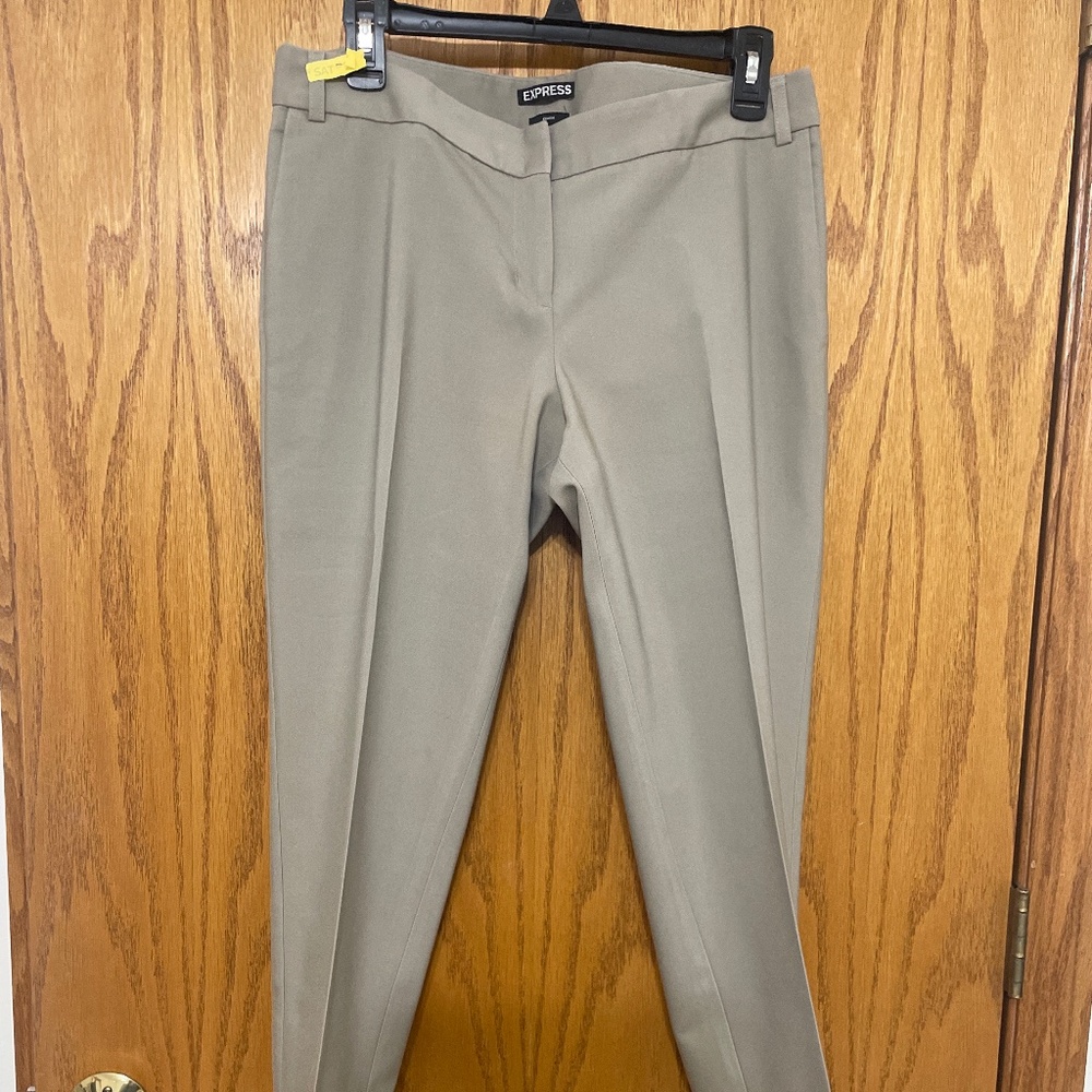 Express ankle taupe color editors